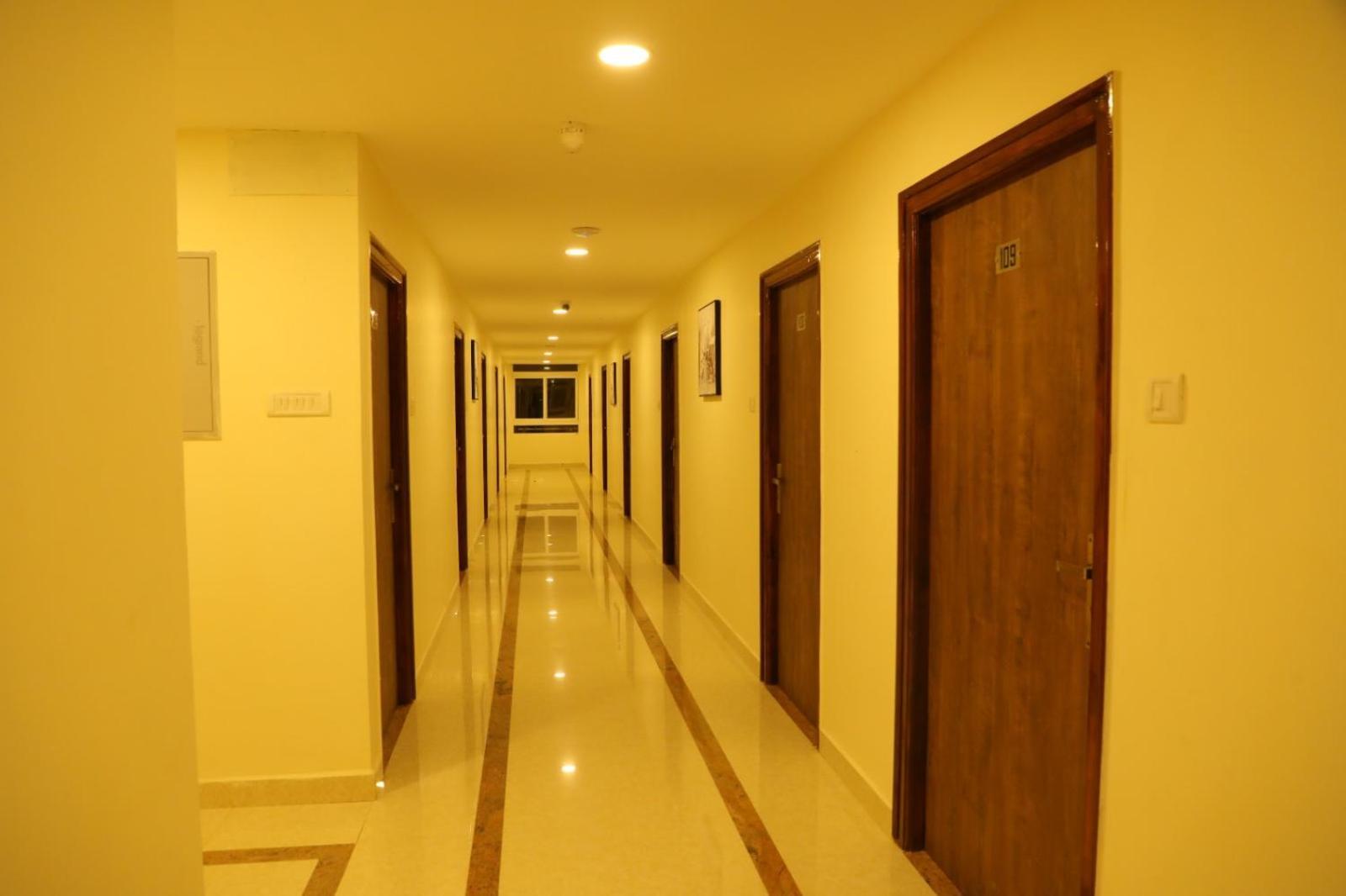Annai Residency Hotel Vellore Exterior photo